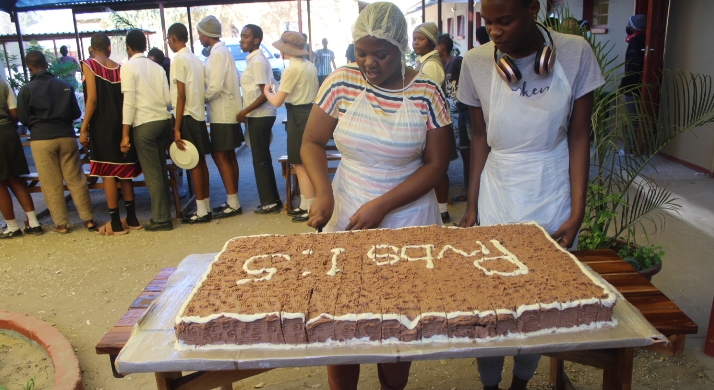 Cake time confirmation day