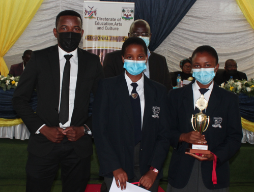 Receiving 1st prize